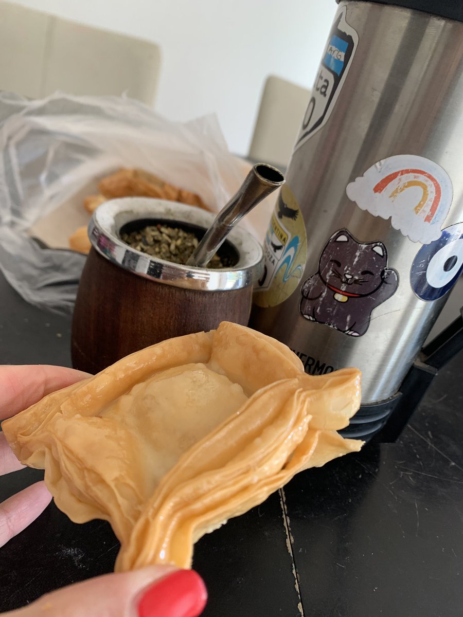 eliluu's tweet photo. Yo te banco con este desayuno! @MariaBecerra22 https://t.co/TxTdGD7jzF