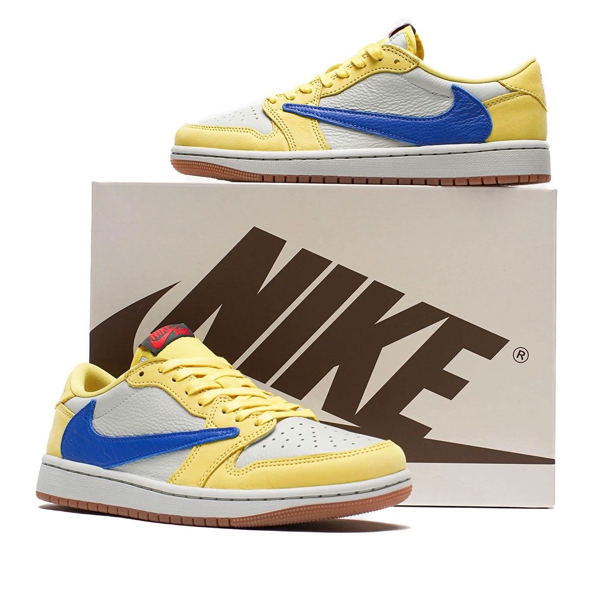 SNKR_TWITR tweet media