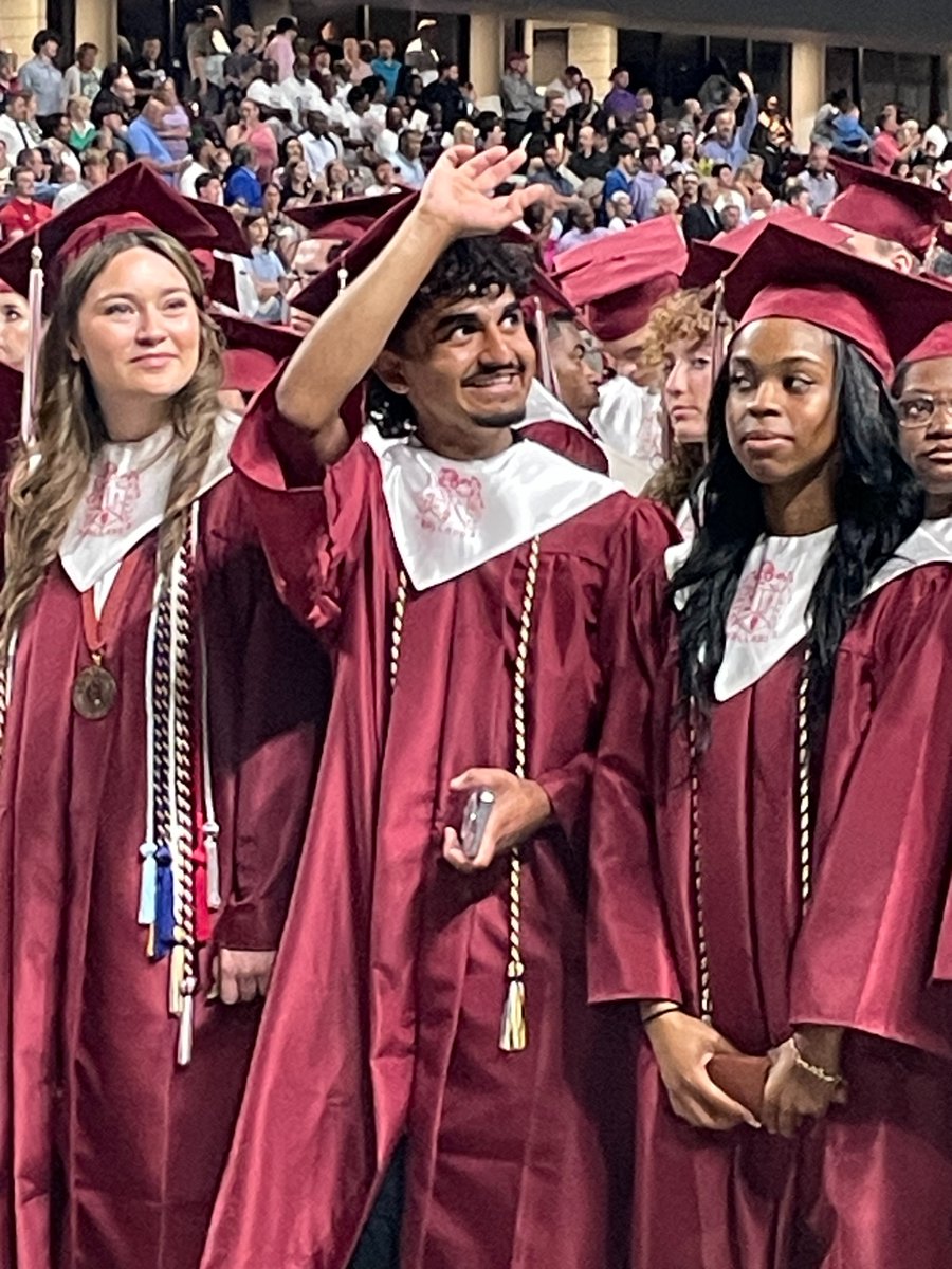 🎓🎉Congrats to the Ballard High Class of 2024. We know each of you will go on to do great things. #JCPSgrad2024 #AcademiesofLou