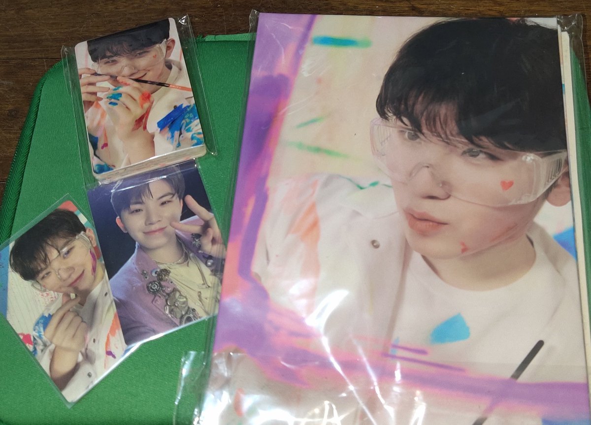 wooohannie's tweet photo. face the sun  (pioneer)
face the sun (carat ver) https://t.co/H7DsPyGRL4