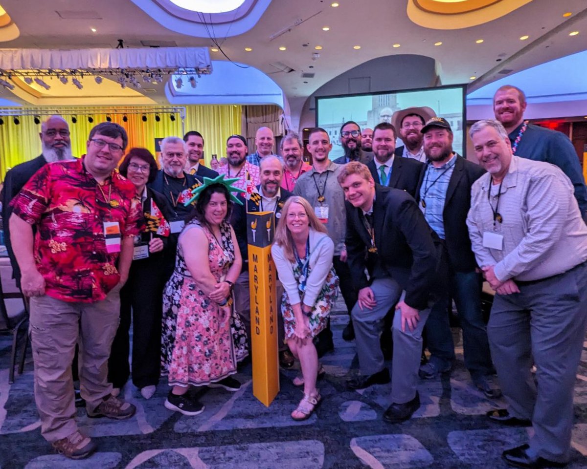 LPMaryland's tweet photo. @LPMaryland delegates representing @LPNational Convention! #Maryland #LPConvention https://t.co/p9HQmwKHpP