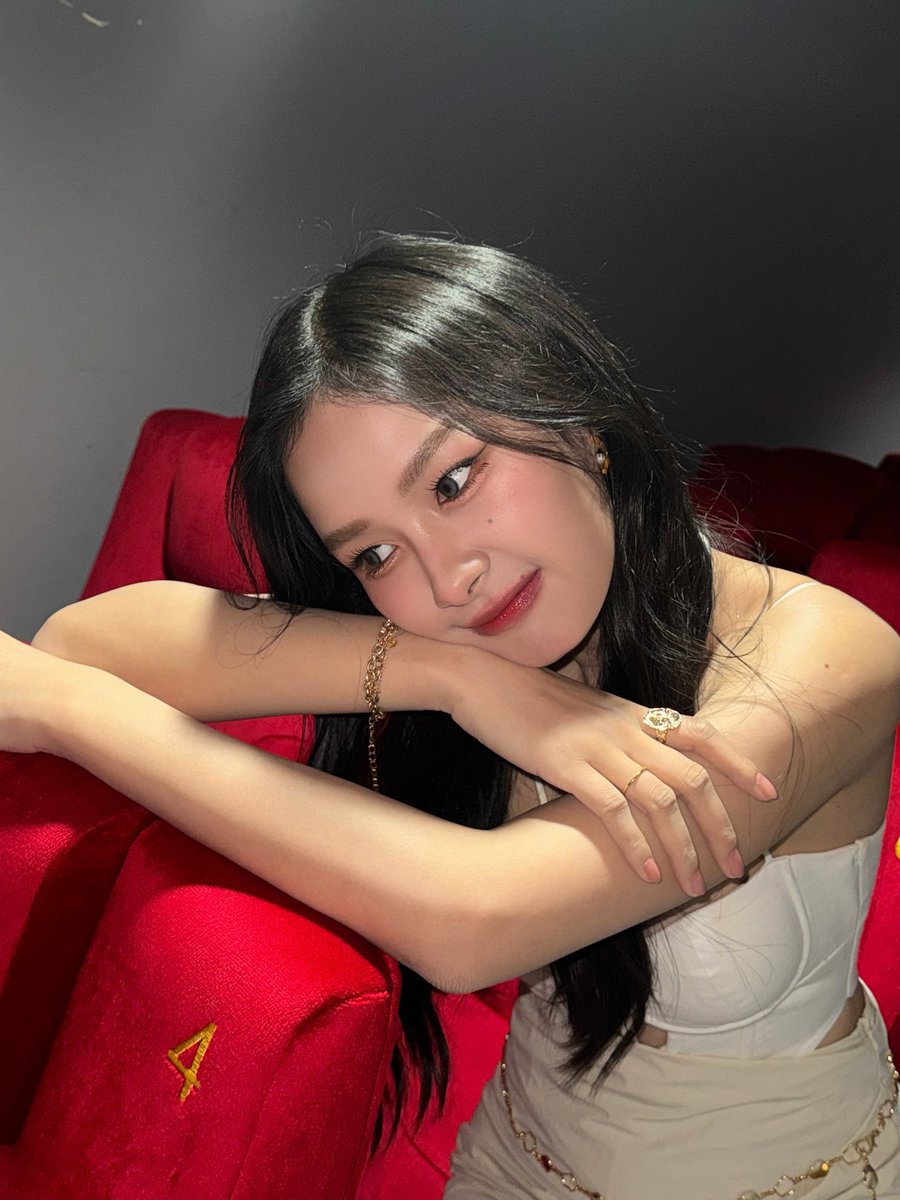 panlyyy's tweet photo. 🍅•_•🍅

 #MilkPansa #mimiv https://t.co/9TDeokRHl0