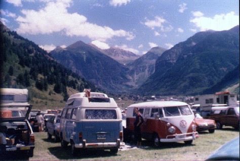 Just pulled into the lot. I’m on Shakedown Street #DeadHeadLife