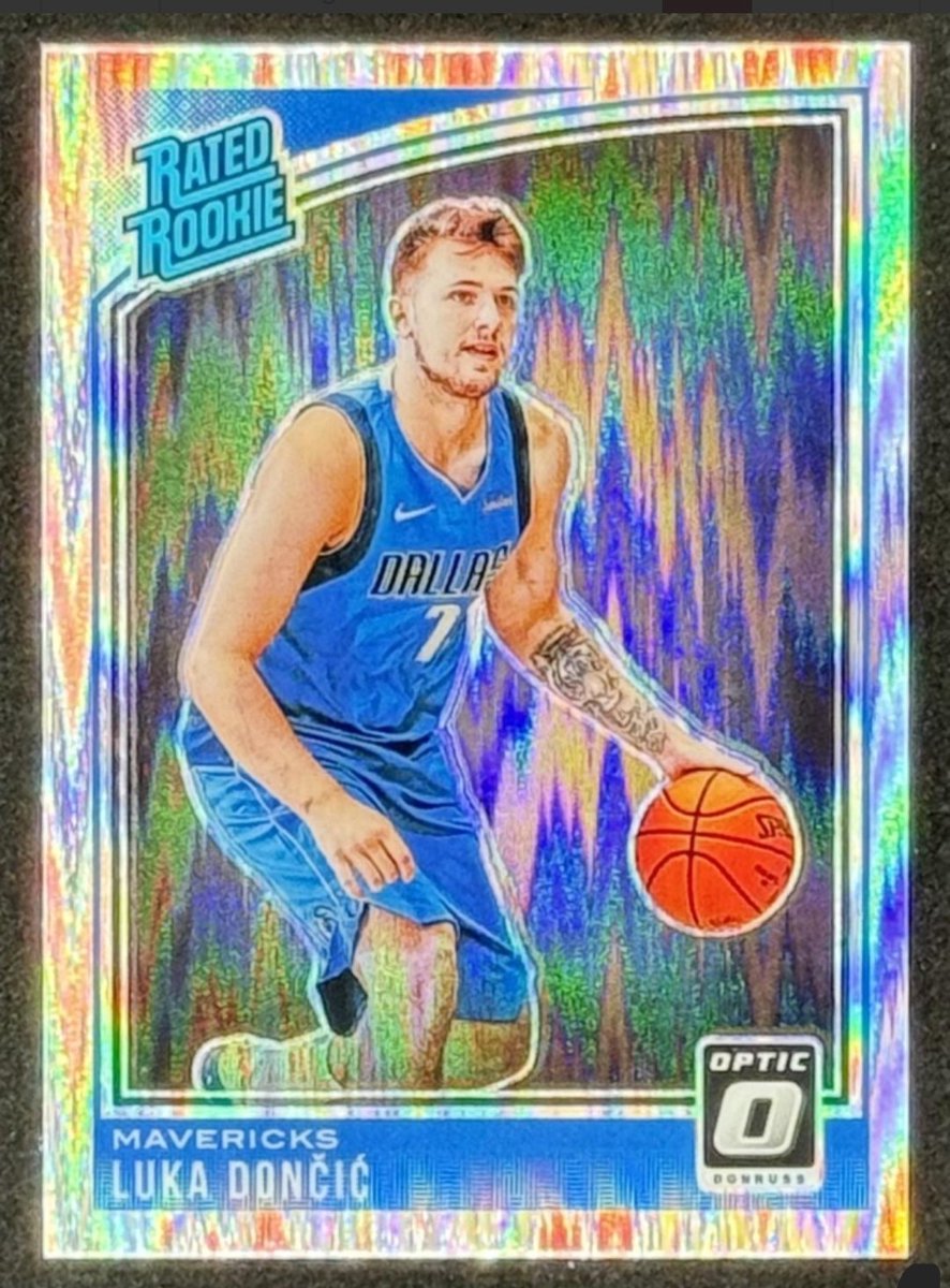 Just over a day left for this week's @PristineAuction card auction! You could win these cool Luka Doncic items 👀 Prizm IP auto(PSA certificate) Rookie Prizm IP auto Rated Rookie raw You can bid on these and some other Luka items here! prstn.co/HobbyConnect #WhoDoYouCollect