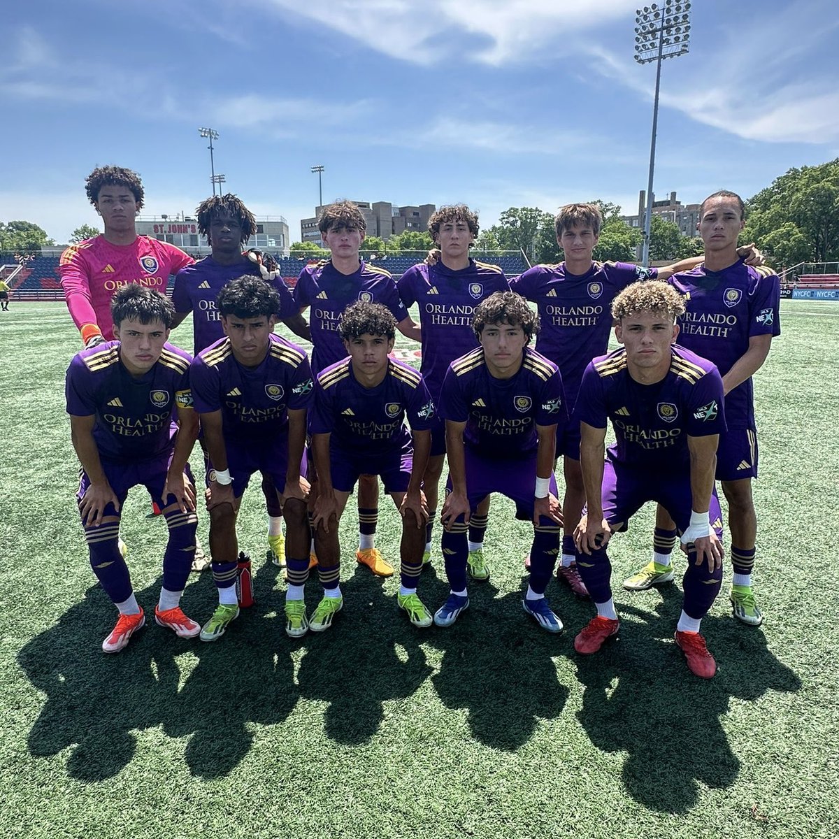 One hand in the air for the big city 😎 U15 🆚 @NYCFCYouth: 3-0 W ⚽️ Landon Mellecker ⚽️ Jakob Garcia ⚽️ Alberto Perez U17 🆚 @NYCFCYouth: 2-0 W ⚽️ Jarell Bonilla ⚽️ Theo Franca @MLSNEXT | #VamosOrlando