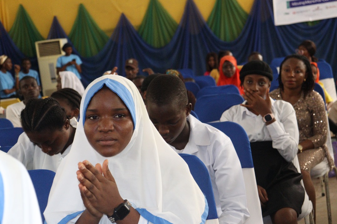 mhyi_nigeria's tweet photo. We concluded our #mentalwellnessprogrammeforyoungpeople with closing remarks that included words of encouragement. 

We emphasized that our goal of creating a more inclusive world is achievable.

#mentalwellnessprogramme #mentalresilience #mentalwellnesscampaign #bettersociety https://t.co/BcD0V8Qy35