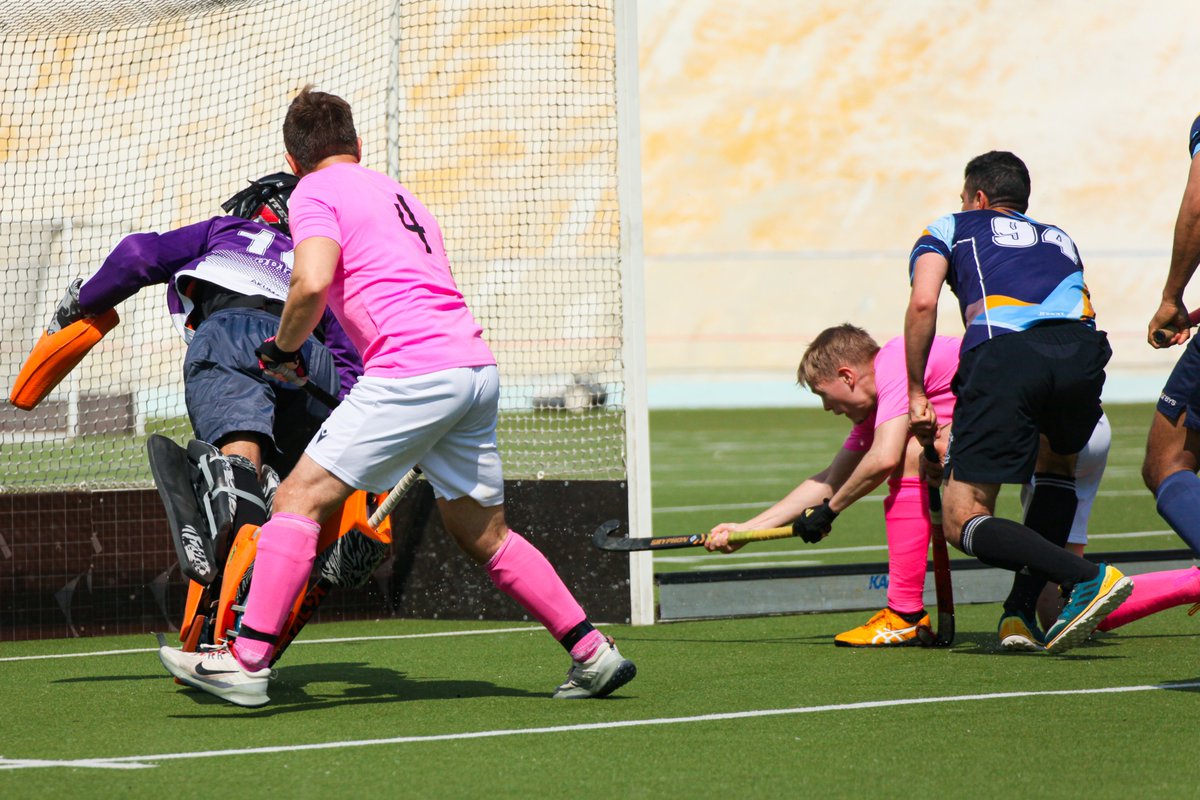 Hammers_corner's tweet photo. Hockey-5 pelimuodon Suomenmestaruus plakkarissa. 🏆Kiitokset @HCKilppari  pelaajistolle ja taustajoukoille kuluneesta kaudesta! #maahockey #urheilu #suomi 📸: Ville Järvinen https://t.co/fllpCiML2V
