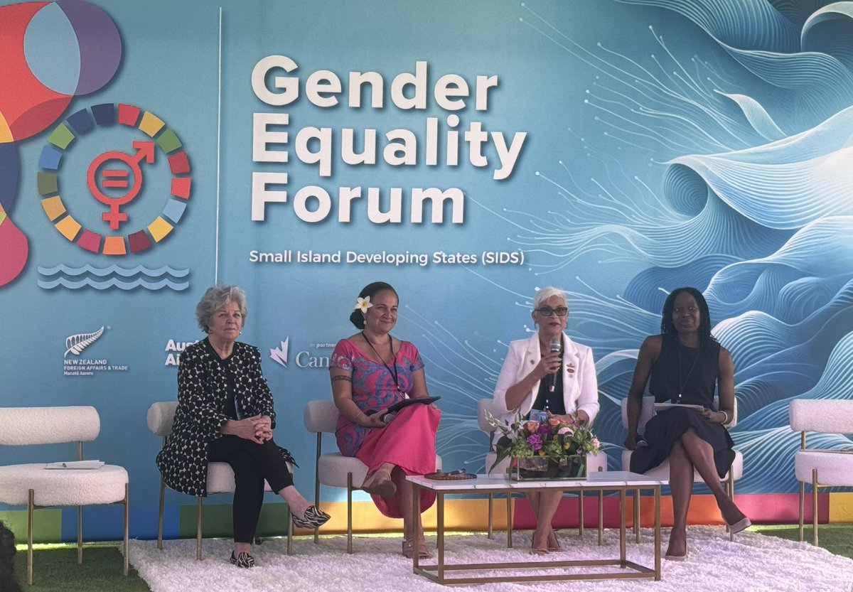 Great panel @ GenderEqualityForum in 🇦🇬<a href="/unwomencarib/">UN Women Caribbean</a> <a href="/CaribbeanUnesco/">UNESCO Caribbean #Education #Sciences #Culture</a> 
with our UNESCO guest moderator from Samoa  Lagipoiva Cherelle Jackson, Dir of Climate Journalism &amp; our strong partners  <a href="/cdemacu/">CDEMA</a> ExD Elizabeth Riley. BECAUSE the role of women in emergencies is essential!