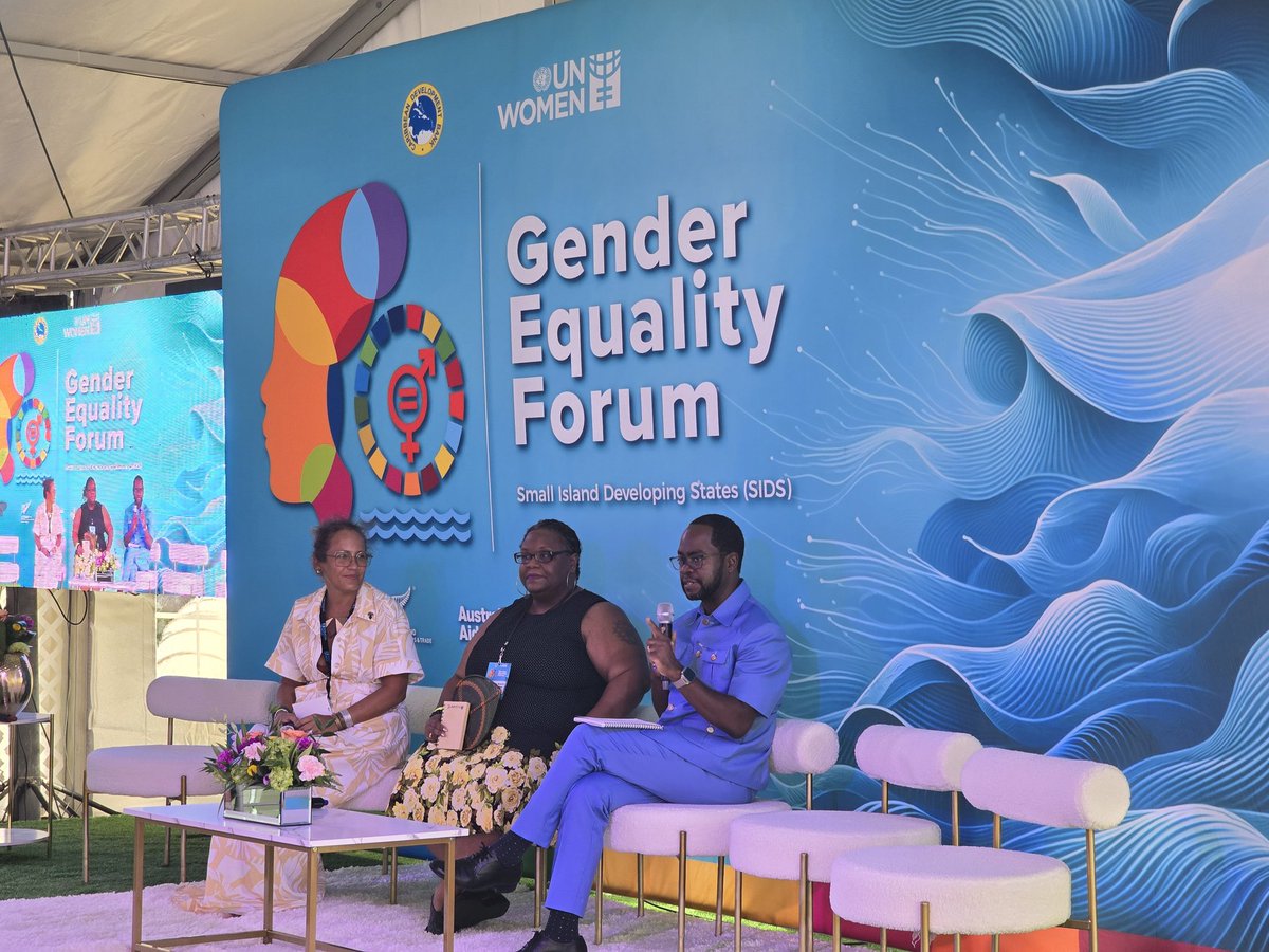 #SIDS4GenderEquality | Themba Kalua, <a href="/un_samoa/">UN Country Team in Samoa @uninsamoa</a> Resident Coordinator during the reflection session at the end of Day 1 at the Gender Equality Forum providing a recap on discussions and closes with the saying, "If you want to go fast, go alone, if you want to go far, go togethe."