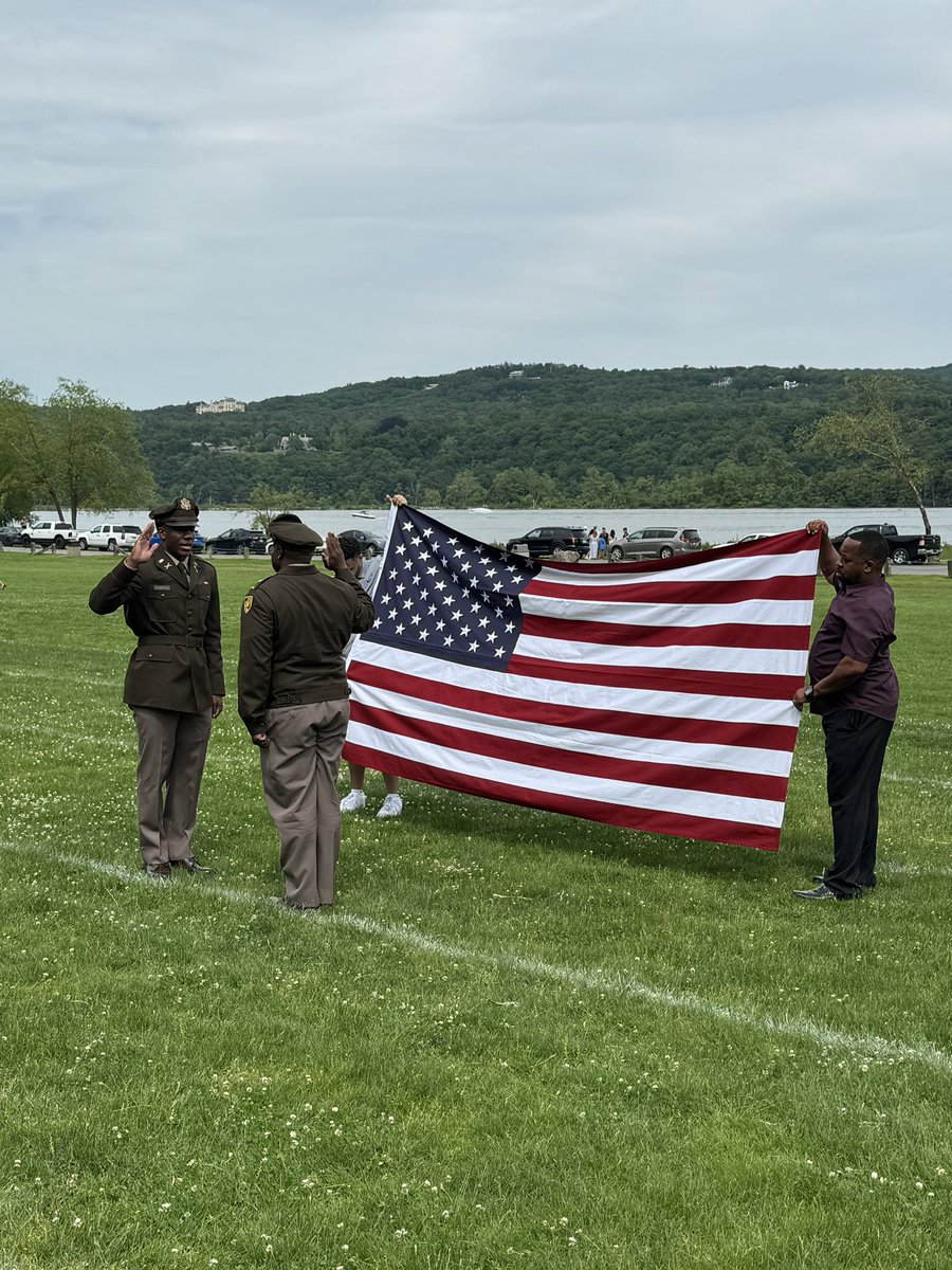 Honored to celebrate 2LT Quindrelin Hammonds today! <a href="/q1uey/">Quindrelin Hammonds</a> <a href="/WestPoint_USMA/">U.S. Military Academy at West Point</a> <a href="/ArmyWP_Football/">Army Football</a>