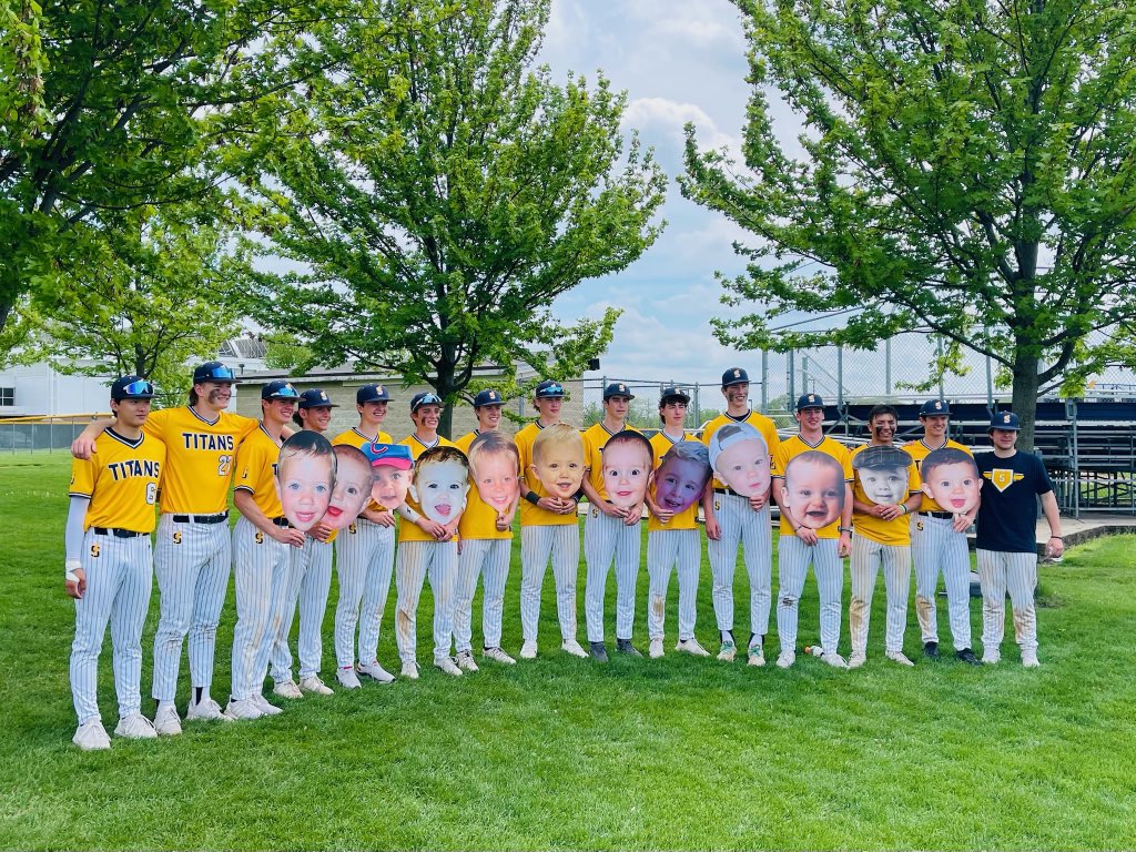 GBS_Baseball's tweet photo. Titans lose heartbreaker in regional championship 5-4 to Glenbrook North. So proud of the whole team.
Thank you to our 16 seniors! Special group of Titans who played through highs and incredible lows. Couldn’t have asked for a better group in year one. You’ve earned #Titans4Life https://t.co/hlbfkrfH5Z