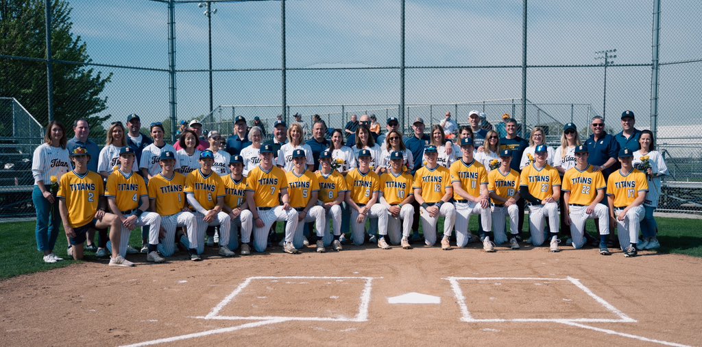 GBS_Baseball's tweet photo. Titans lose heartbreaker in regional championship 5-4 to Glenbrook North. So proud of the whole team.
Thank you to our 16 seniors! Special group of Titans who played through highs and incredible lows. Couldn’t have asked for a better group in year one. You’ve earned #Titans4Life https://t.co/hlbfkrfH5Z
