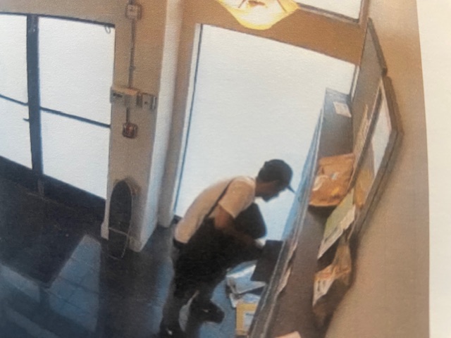 bruh_2thek's tweet photo. This thief boldly broke into mailboxes &amp; stole packages from our lobby in Long Beach. If you recognize him, please contact the Long Beach Police Department @ (562) 435-6711. Witnesses saw him walking down Chestnut Ave with a woman after the incident. Make him go viral and repost. https://t.co/0yxJzi7oCe