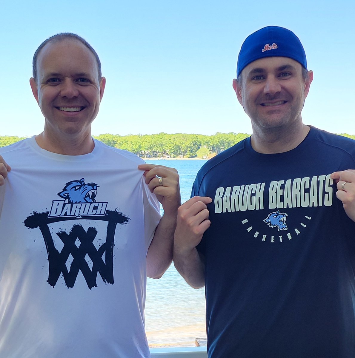 Repping @BaruchHoops this holiday weekend. Thanks for the offseason care package!
#d3hoops