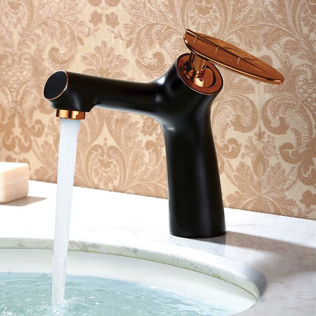 Tap black - feather handle adding a 'je ne sais quoi.' 💦

#fillthevoid #therighttime #SATapGallery #tap #photo #taps #PHOTOS #design #tapdesigns #shapes #water #SaturdayVibes #SaturdayMood #SaturdayFeeling #browse #feastyoureyes #gallery #gold