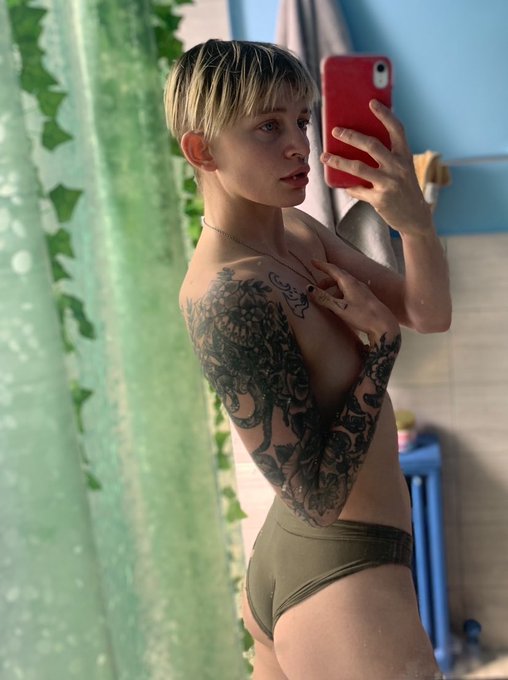 Who wants to go skinny dipping with me!!?   I will be available in London and Toronto for the next few