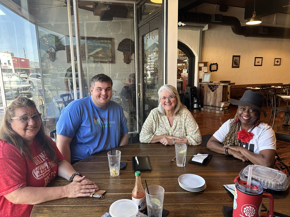 It was a great Saturday giving a downtown Athens walking tour during National Travel & Tourism Week! Thank you to The Southern Table for a great lunch. Come check out Athens & Limestone County to see what we have to offer. You won’t be disappointed! #NTTW24 #VisitNorthAL