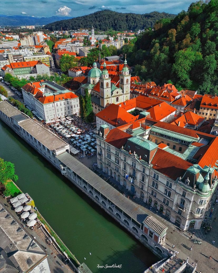 Ljubljana, Slovenia 🇸🇮 📸:@AmirSaeedVadie