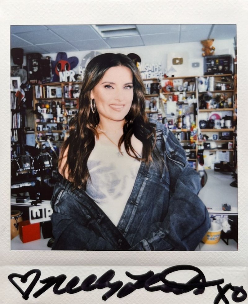 Check out Nelly Furtado’s Electrifying Tiny Desk Concert and Brand-New “Love Bites” Single featuring Tove Lo and SG Lewis bongminesentertainment.com/nelly-furtado-… via #bongminesentertainment | @NellyFurtado | @ToveLo | @SGLewis_