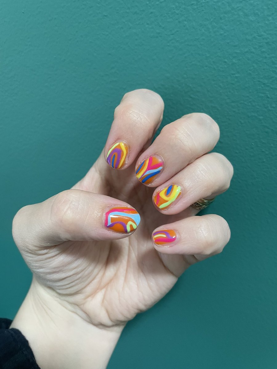 I painted my nails today 😁