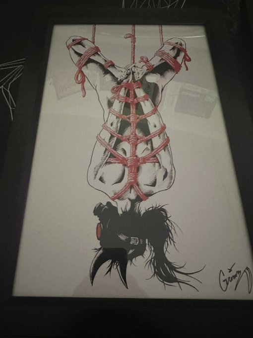 Found the cutest new art pieces at a garage sale today https://t.co/QtxM57cw9l