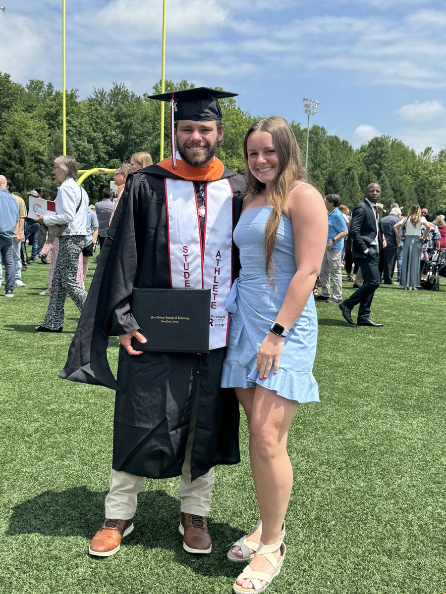 NatalieUrban3's tweet photo. Masters degree ✅ 
2x All-American ✅
School record holder in assists ✅
Rose-Hulman has been your perfect fit. Your determination in academics and athletics have set you up for the future ahead of you. We celebrate you today, tomorrow and the rest of our lives❤️ So proud of you! https://t.co/gtYrIK3Puw