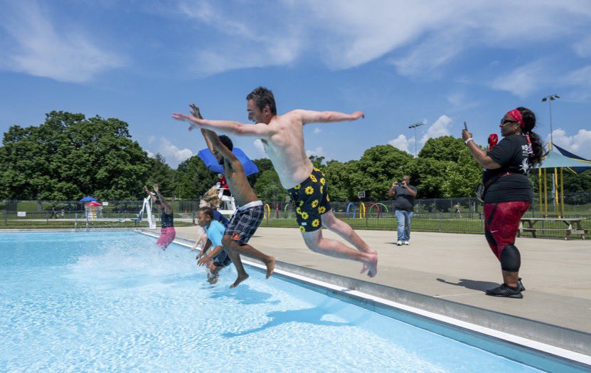 Today, I jumped into the Patterson Park pool with @MayorBMScott I’m grateful to Mayor Scott and the Rec + Park team for getting all 6 park pools open on time! We won’t always agree, but I’m proud of how we worked together with community to make it happen this year ❤️