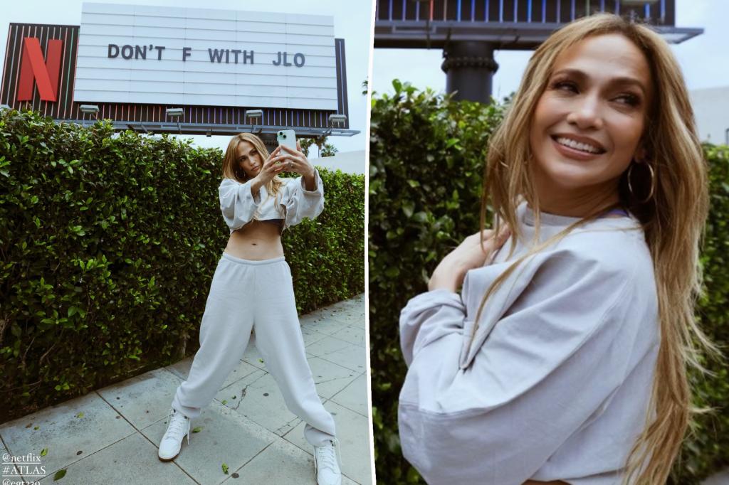 Jennifer Lopez poses in front of ‘Don’t F with JLo’ billboard as she promotes ‘Atlas’ film amid divorce rumors trib.al/hABmXZx