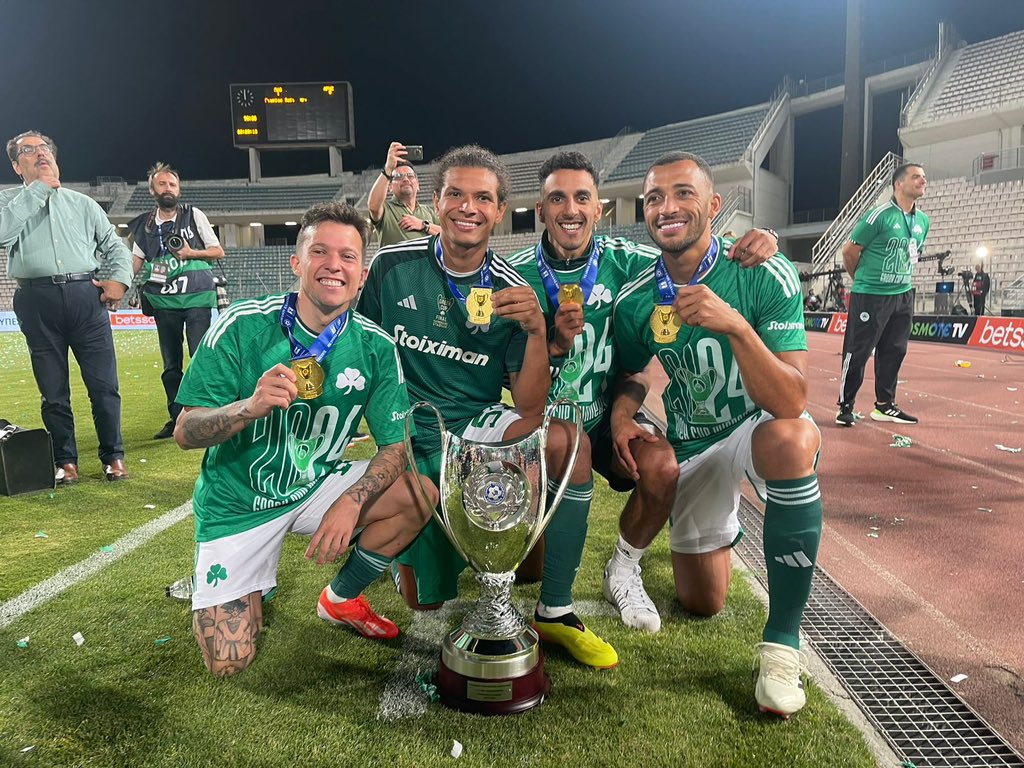 Glória a Deus por mais um TÍTULO. Deus é bom o tempo todo!!! 

Glory to God for another TITLE. God is good all the time!!!

Δόξα στον Θεό για έναν ακόμη ΤΙΤΛΟ. Ο Θεός είναι πάντα καλός!!!