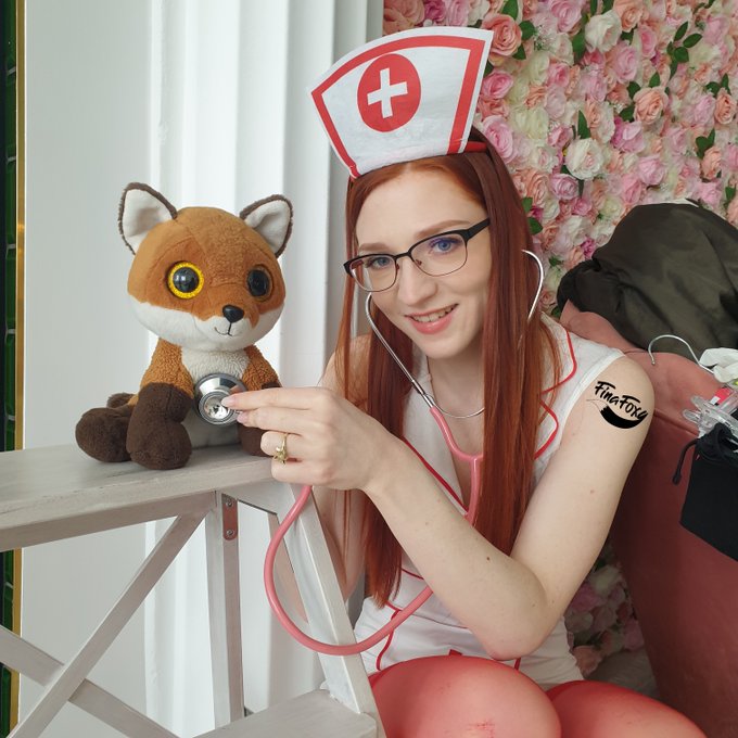Die Praxis von Dr. FinaFoxy ist wieder er&ouml;ffnet !! wer braucht auch eine "fuchsige" Untersuchung ???<a href="/tag/newvideo"class="tags"><span>#newvideo</span></a><a href="/tag/ivasonnenschein"class="tags"><span>#ivasonnenschein</span></a>