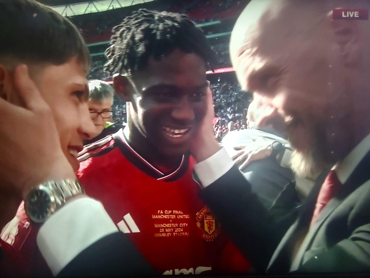 Mbappe98's tweet photo. One for the history books!
#GGMU #ETHin #Mainoo #Garnacho #FACUP #MANUVSMANC https://t.co/CbvLvcn0Ft