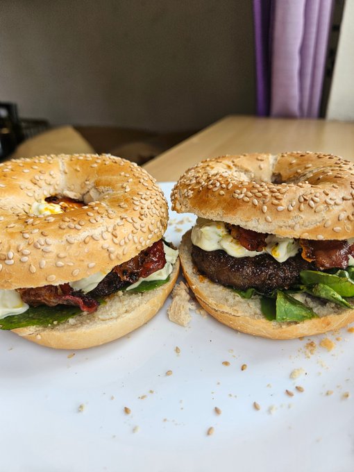 Can we take a moment for my lunch today, goddamn im good to myself. Like yall are in competition with<a href="/tag/ebonygoddess"class="tags"><span>#ebonygoddess</span></a><a href="/tag/paypig"class="tags"><span>#paypig</span></a><a href="/tag/humanatm"class="tags"><span>#humanatm</span></a><a href="/tag/humanwallet"class="tags"><span>#humanwallet</span></a><a href="/tag/findomnl"class="tags"><span>#findomnl</span></a>