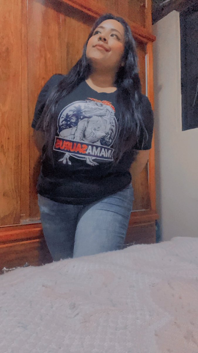 mars_bere's tweet photo. Feliz cumpleaños 27 para mi 🦖❤️ https://t.co/GjKOgpsNiT