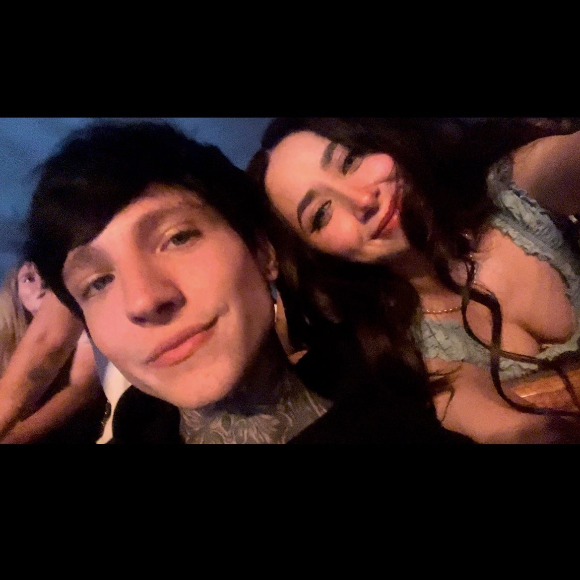 Miss. Panda tweet media