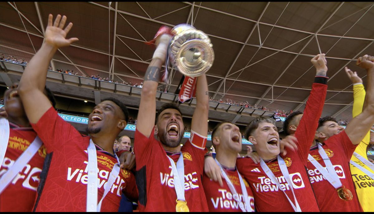 90Duden's tweet photo. 👹❤️ #United #ManchesterUnited https://t.co/lwZbiTqe2c