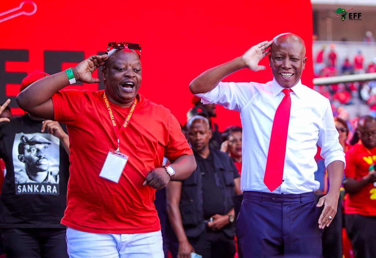 The incoming President of South Africa @Julius_S_Malema showcasing his dancing skills at the #EFFTshelaThupaRally