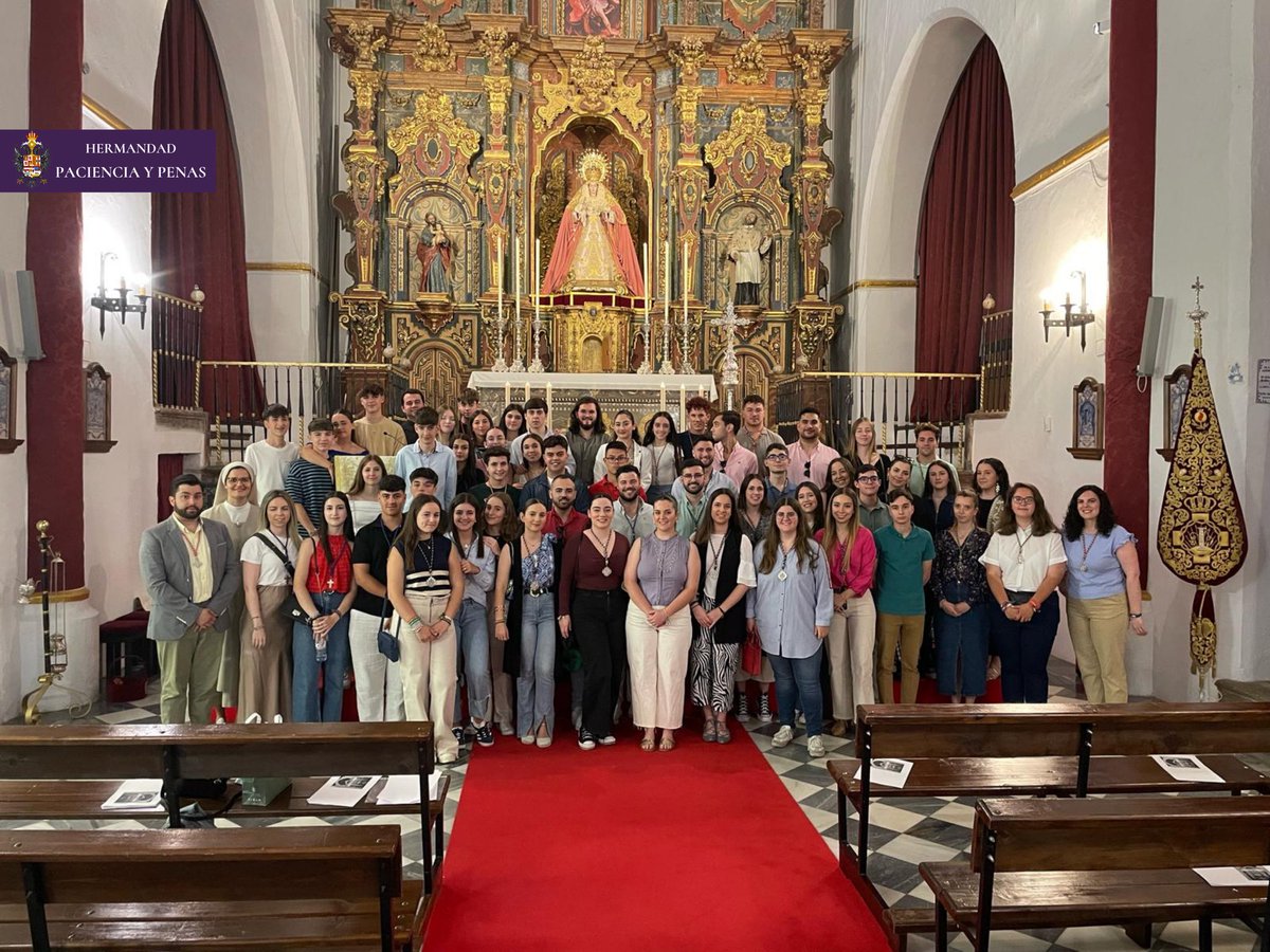 GRUPO JOVEN | En la tarde de ayer una representación del Grupo Joven de la Hermandad participó en la oración mensual de Juventud organizada en la sede canónica de nuestros queridos hermanos de @PerdonAurora 

#pacienciaypenas