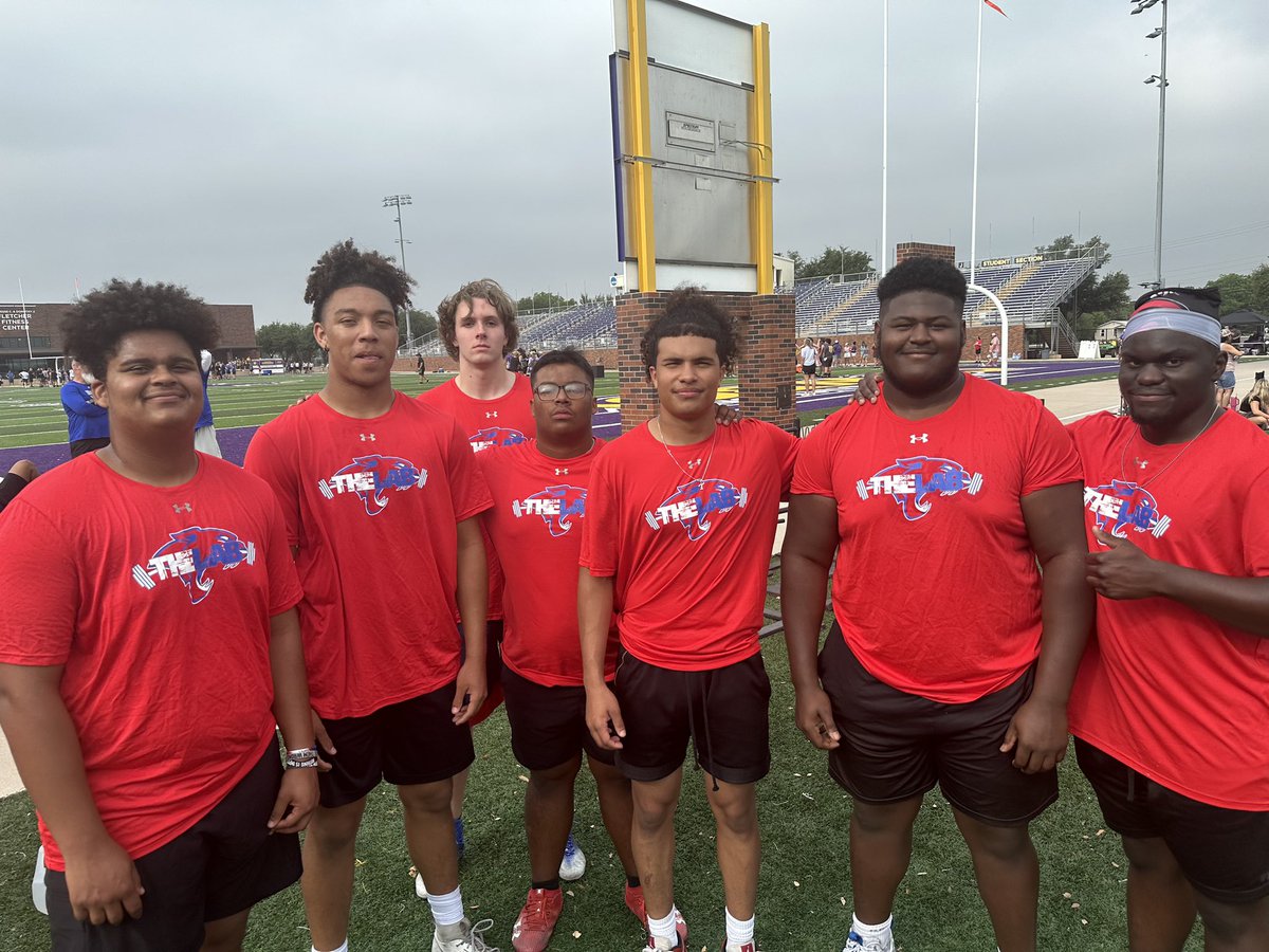 Coach_Hadnot's tweet photo. Congrats to the Coogs Big Bodies up front, @kaydenbryan76 @17_alejandroi @davis_dycin @EstebanLoz15 @JaydenFLO26 State Qualifiers in the 24 Lineman challenge at HSU. Proud of you guys, way to compete!!
Great Job @Darkace08 @Coach_Pierce116 @coachcoleman34 keep coaching them up. https://t.co/Hwam0pkBZN