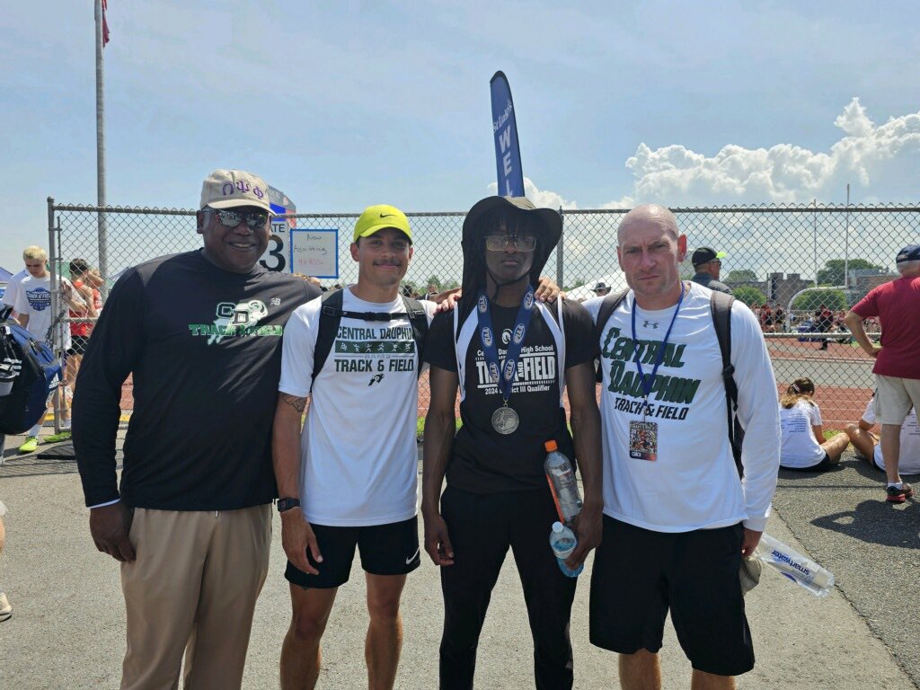 CDAthletics's tweet photo. Gabe Scott- 2nd place in the State 100 meters. Sets school record w a 10.40. Great job Gabe! https://t.co/lgI2RyDxGK
