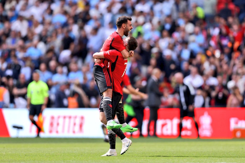 BRUNO FERNANDES AND MASON MOUNT.