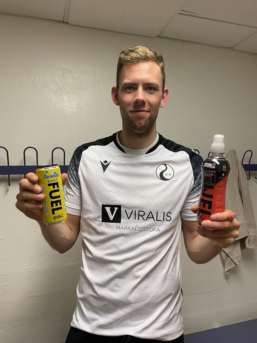 EllidiFC's tweet image. SIGUR gegn Sindramönnum á Würth vellinum í dag! 🤍🤍🤍 

Pési með tvö og Danni eitt en ⚡️BODY FUEL⚡️maður leiksins er stóri maðurinn Hlynur sem bossaði miðjuna🤝