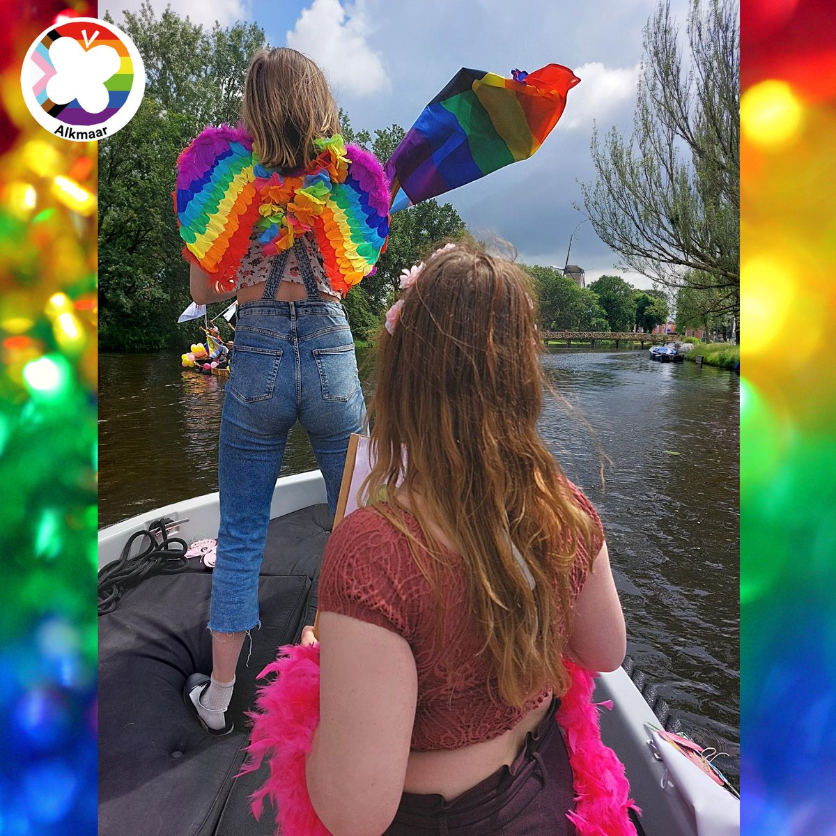 🌈 Vandaag was weer de #PrideAlkmaar Botenparade🌈! En #PvdDAlkmaar was er ook bij! Wat een feest🎉! Was jij er ook?

❤️🧡💛💚💙💜 Iedereen moet vrij zijn om zichzelf te zijn en #lief te hebben! Of je nu #gay, #trans, #queer bent of je als iets anders identificeert! ❤️🧡💛💚💙💜