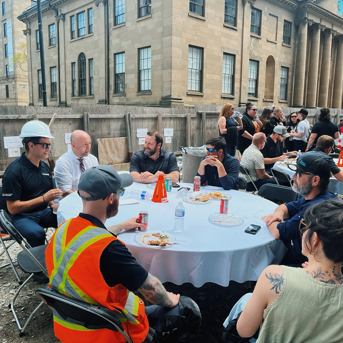 Enjoyed chatting with the crew working on Press Block, conserving two prominent heritage buildings: the Dennis Building and the Acadian Recorder. Great to see such dedication to preserving our heritage while building for the future! 🏗️ #Halifax