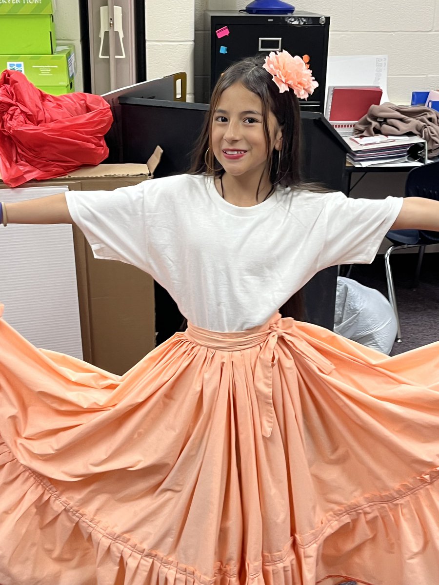 Rosa Jonasz (@maestrajonasz) on Twitter photo Thursday night was FUNtastic evening at my school <a href="/NISDMcDermott/">Robert F. McDermott Elementary</a> multicultural event! We celebrated 26 languages & countries from around the world. Families & kids enjoyed an eventful night filled with diverse cultures, delicious food, & vibrant performances. #MulticulturalNight Thursday night was FUNtastic evening at my school <a href="/NISDMcDermott/">Robert F. McDermott Elementary</a> multicultural event! We celebrated 26 languages & countries from around the world. Families & kids enjoyed an eventful night filled with diverse cultures, delicious food, & vibrant performances. #MulticulturalNight