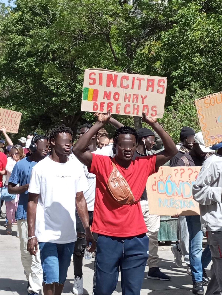 Una marcha organizada por la <a href="/Redgra_Refugio/">Redgra</a>  denuncia la situación de personas que llevan meses esperando a tramitar su petición de asilo en #Granada, vía <a href="/IndeGranada/">El Independiente de Granada</a> 
elindependientedegranada.es/ciudadania/mar…