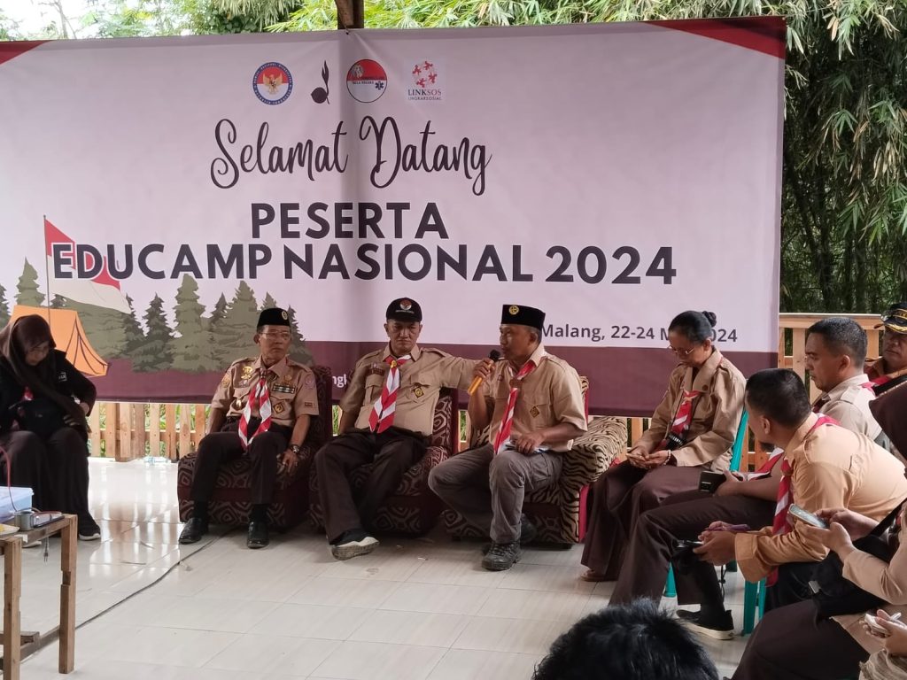kenkerta's tweet photo. Diskusi RTL 23 Mei 2024. Pembentukan dan pengembangan gudep-gudep berbasis komunitas menjadi salah satu rencana tindak lanjut Educamp Nasional 2024 untuk mendukung rintisan Sako Disabilitas Berdaya. https://t.co/ZylpOcKUAL