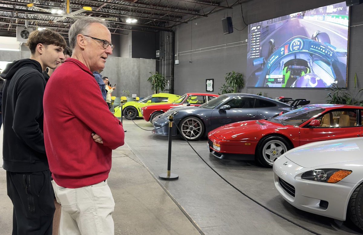 This weekend's @Doors_OpenTO allows us a glimpse behind the scenes of local historical and cultural buildings. Great to visit Toronto RC Club in #DVW. From car maintenance workshops to social events, it's a great place for car enthusiasts.