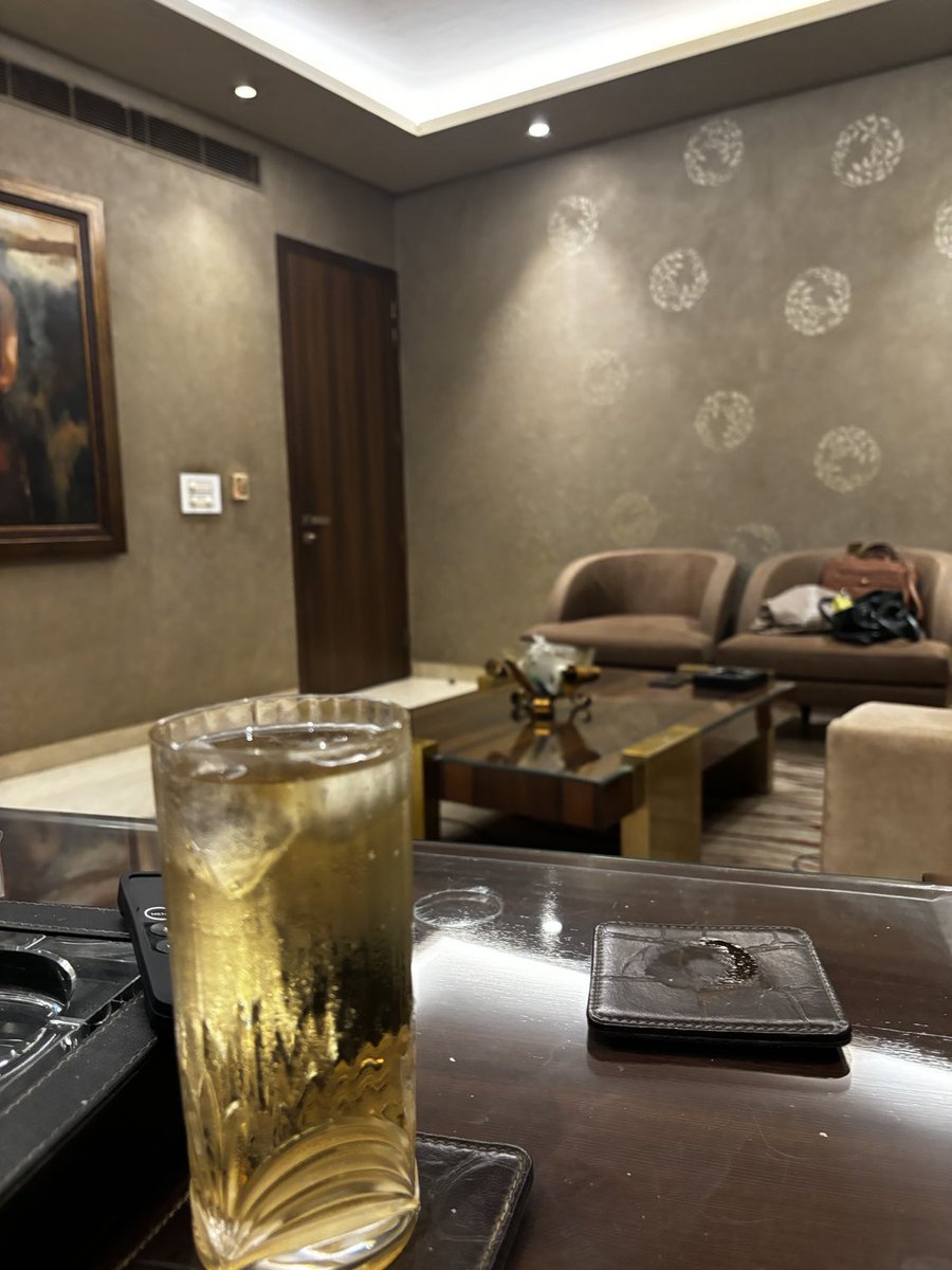 bahl65's tweet image. Cheers for the 4th of June. 💯👍 #ModiOnceAgain