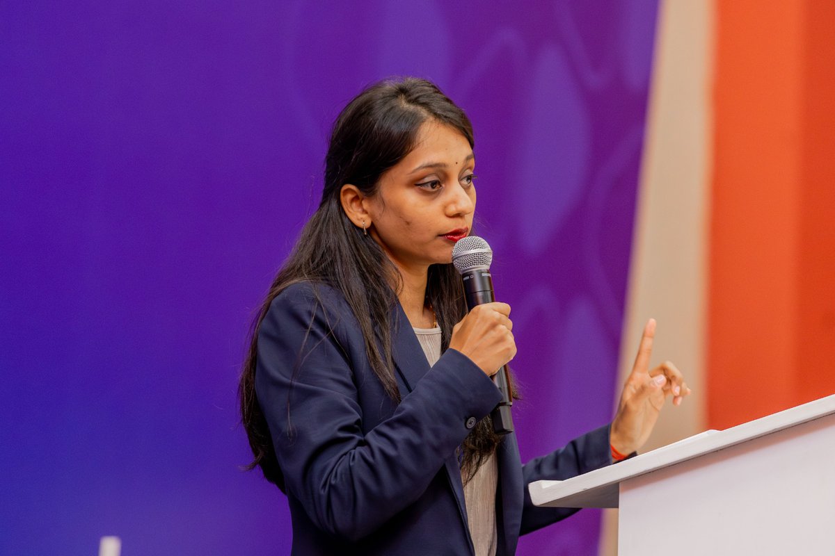 The debate finals tackled the impact of AI and automation on employment. Will it cause widespread unemployment or spark new job opportunities? An intriguing discussion on the future of work!
#AMEC2024
#JCI
#Letsmakeadifference
#levelup