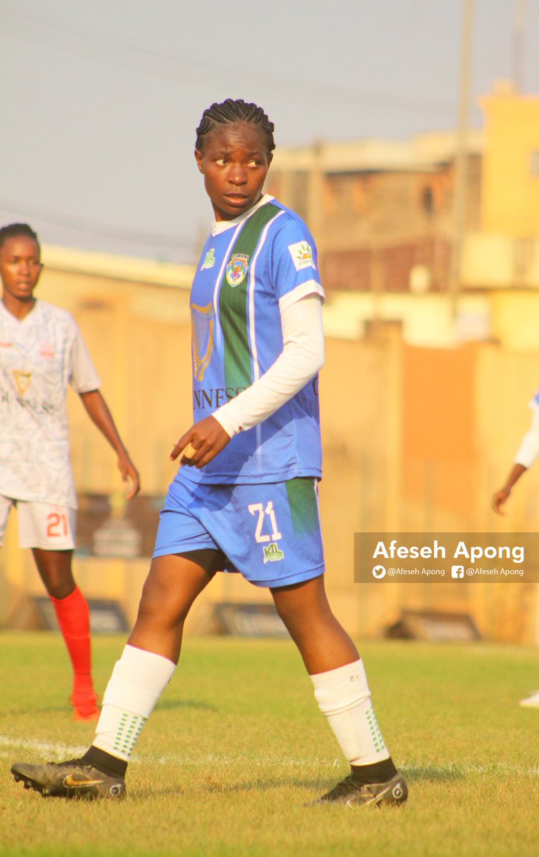 🇨🇲With a quadruple (04 goals) against AS Fortuna, FC Ebolowa's Alice Flora Kameni finish as Guinness Super League's top scorer with 26 goals. Record breaker 🥶